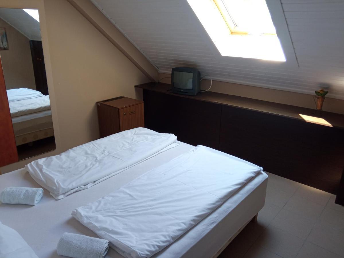Retro Hotel Merid زاماردي المظهر الخارجي الصورة